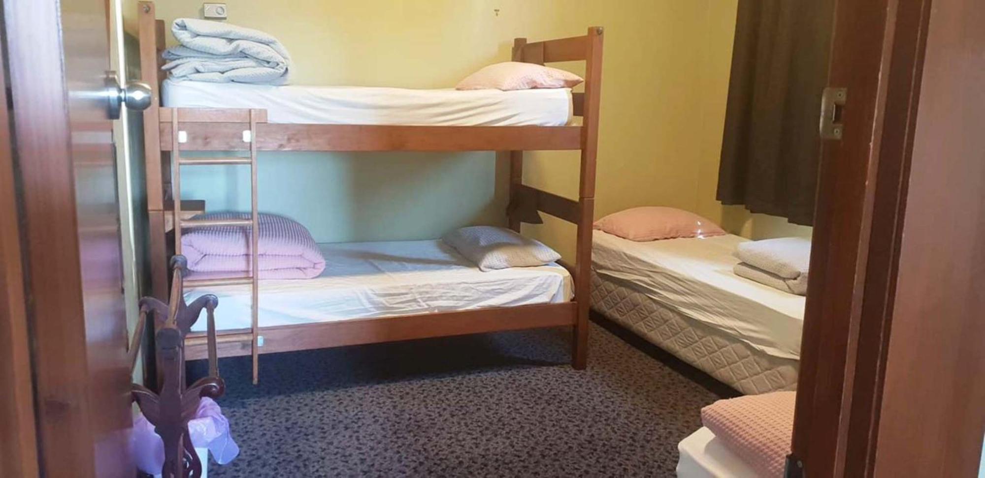 Manor House Backpackers Hostel Dunedin Exterior foto