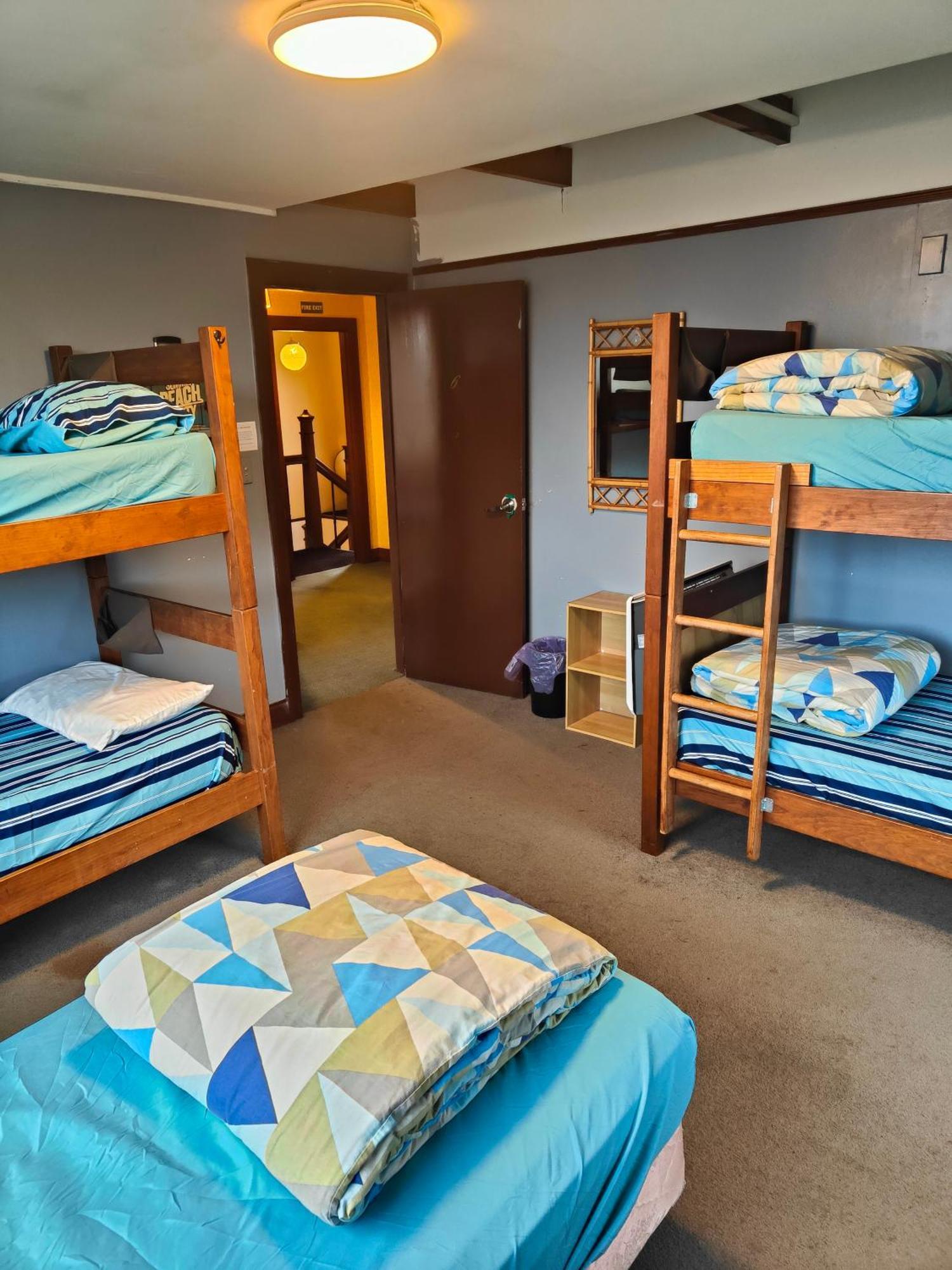Manor House Backpackers Hostel Dunedin Exterior foto